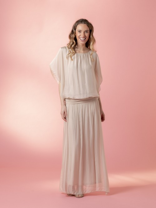 Woman Chic flowing silk blouse Beige
