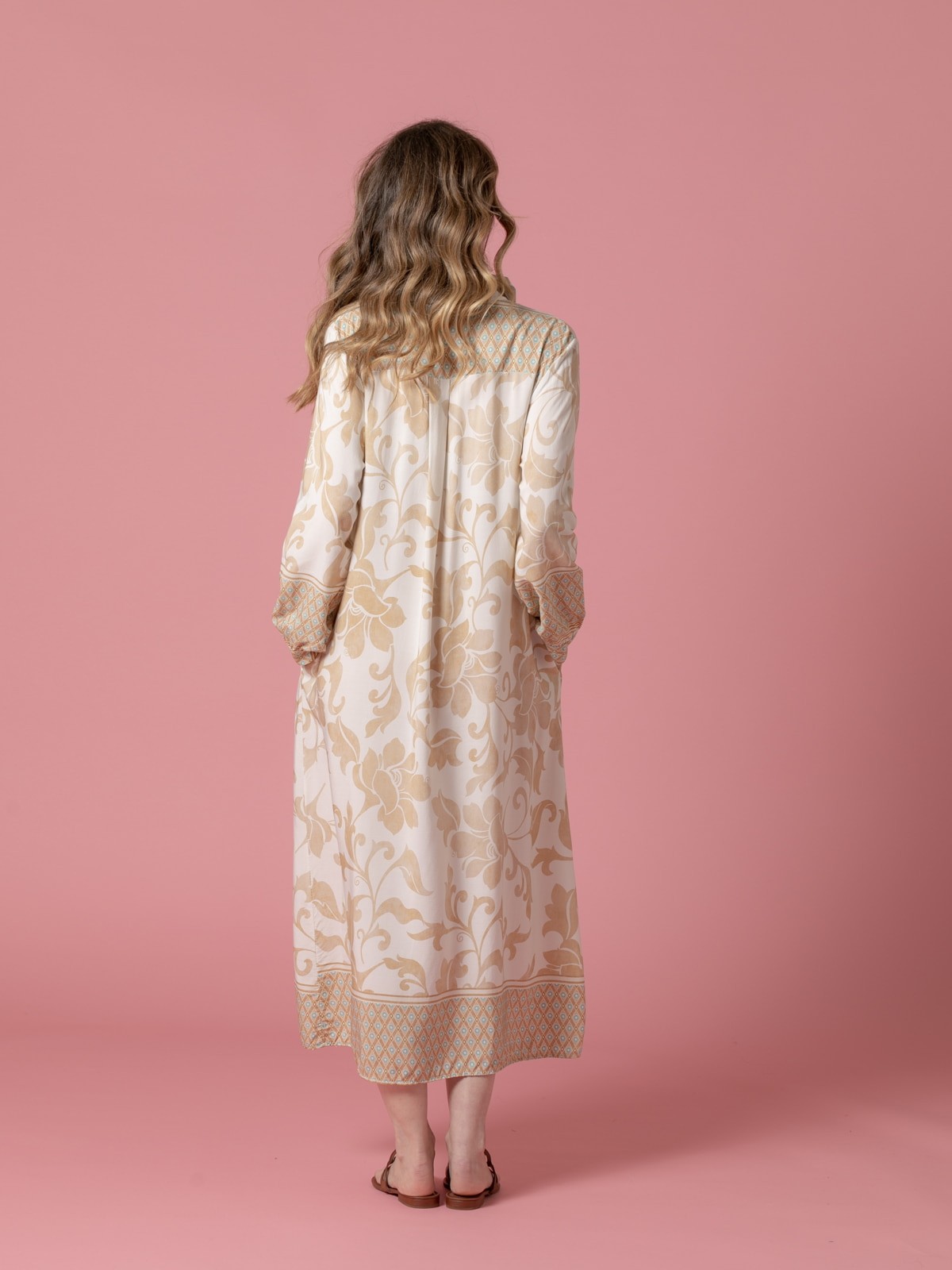 Woman Long flowing flower print dress  Beige