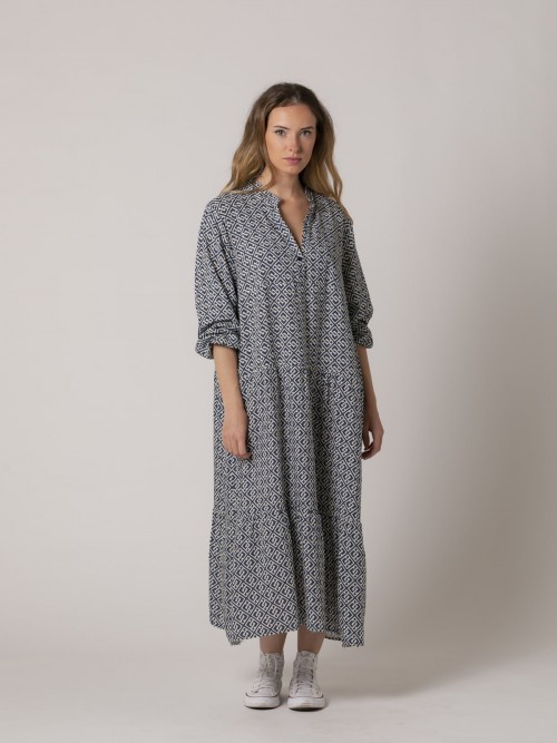 vestido largo estampado tipo fendi falda con vuelo