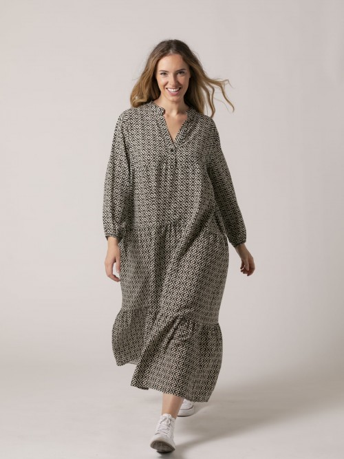 vestido largo estampado tipo fendi falda con vuelo