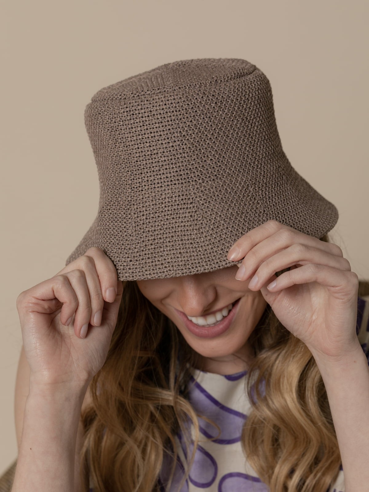 Woman Raffia woven bob hat  Taupe