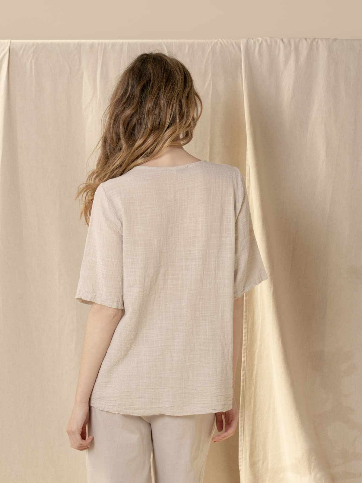 Woman Cotton blouse with front drawing  Beige