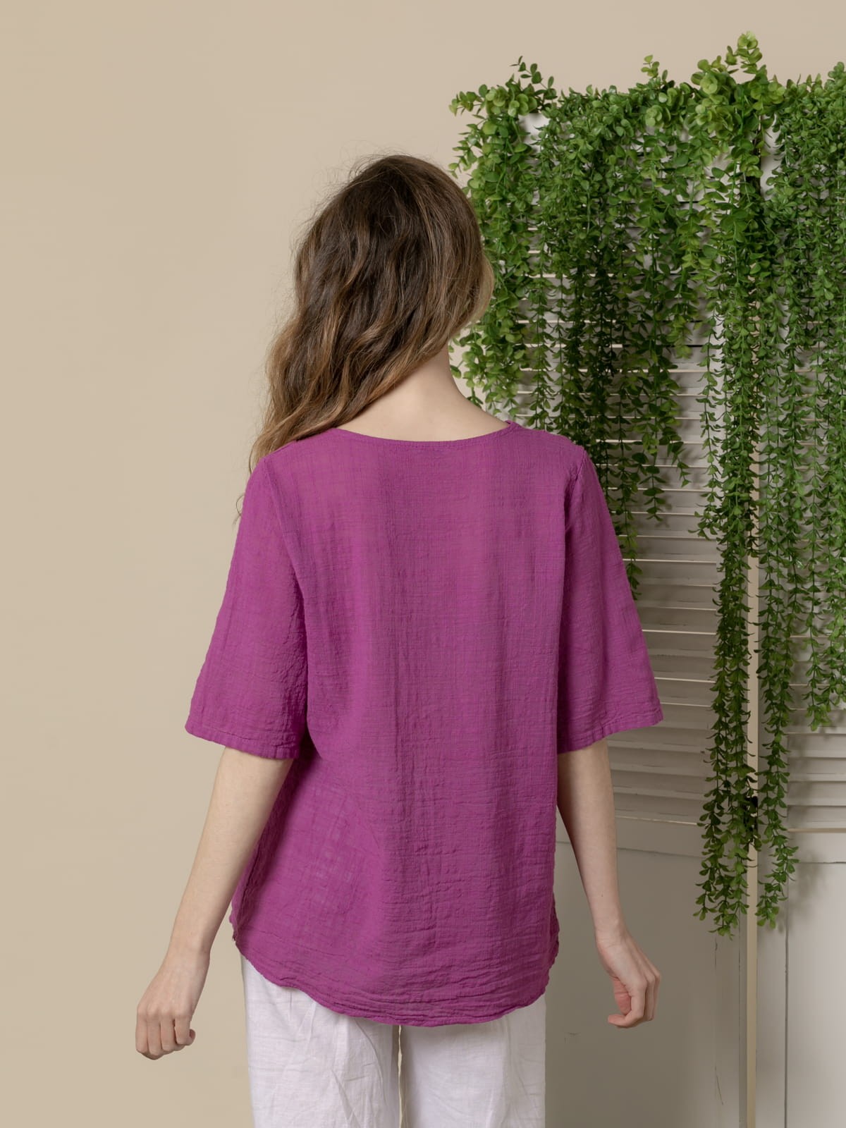 Woman Cotton blouse with front drawing  Magenta