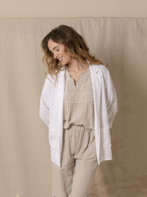 Blasier algodón bolsillos estilo comfy Blanco