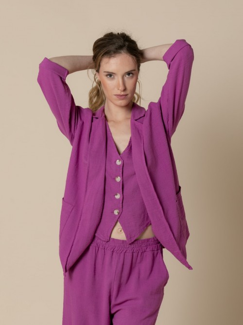 Woman Comfy style cotton blazer with pockets Magenta