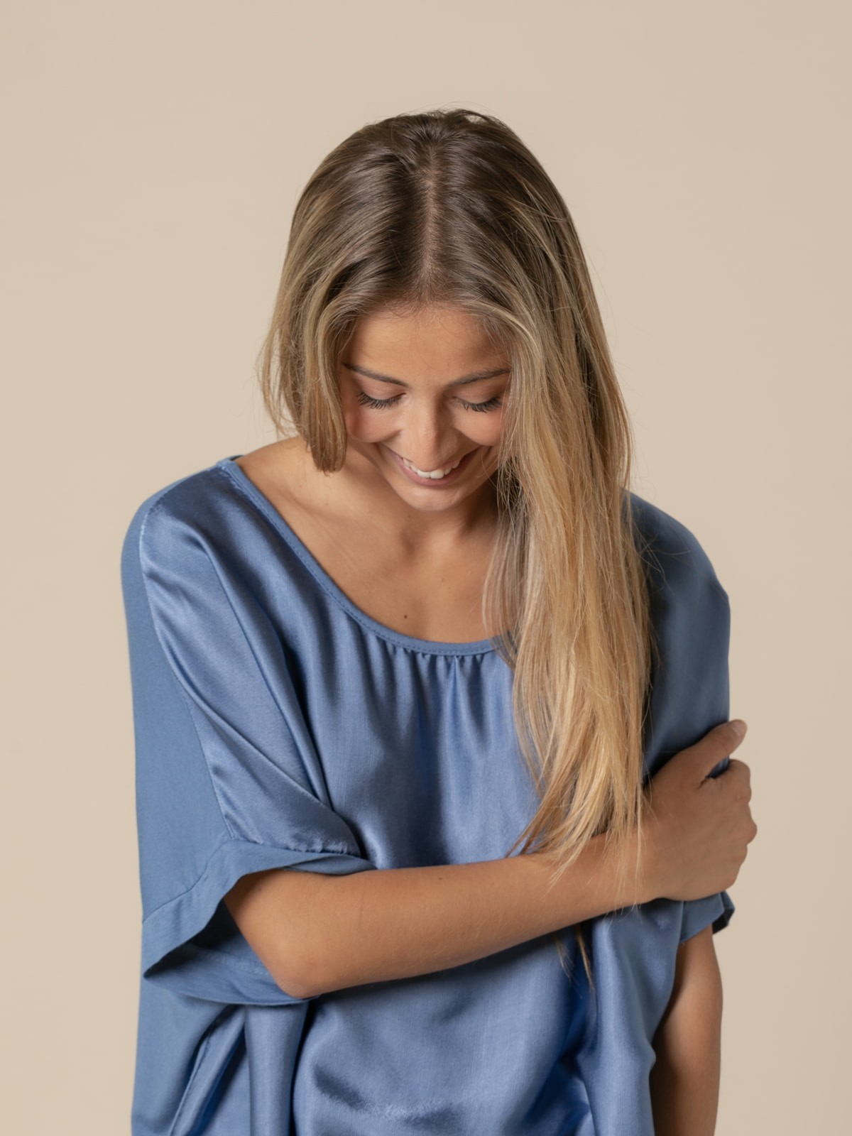 Woman Oversize vegetal viscose satin T-shirt  Blue