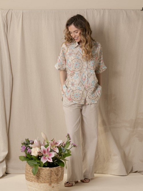 Camisa oversize estampada algodón abotonada Beige