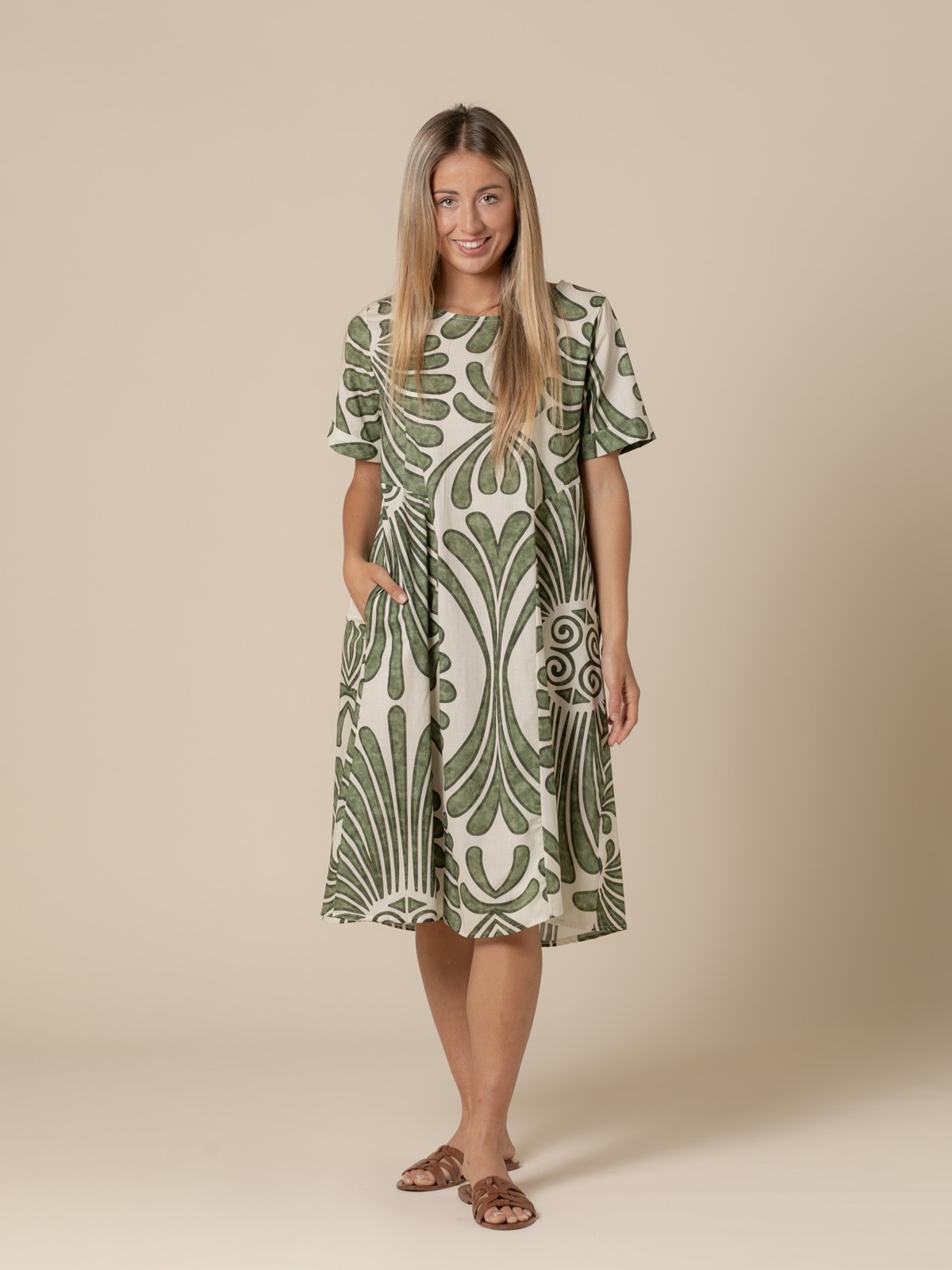 Woman Monocolor leaf print dress  Khaki