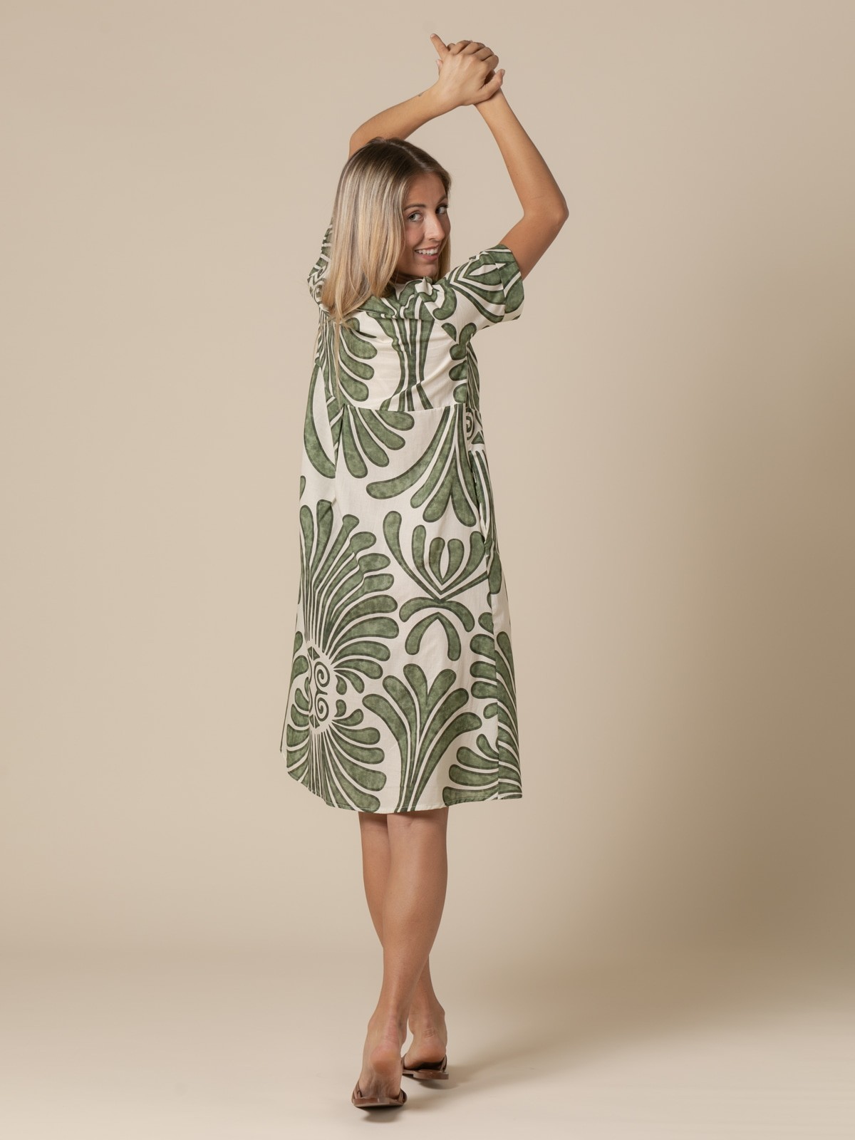 Woman Monocolor leaf print dress  Khaki