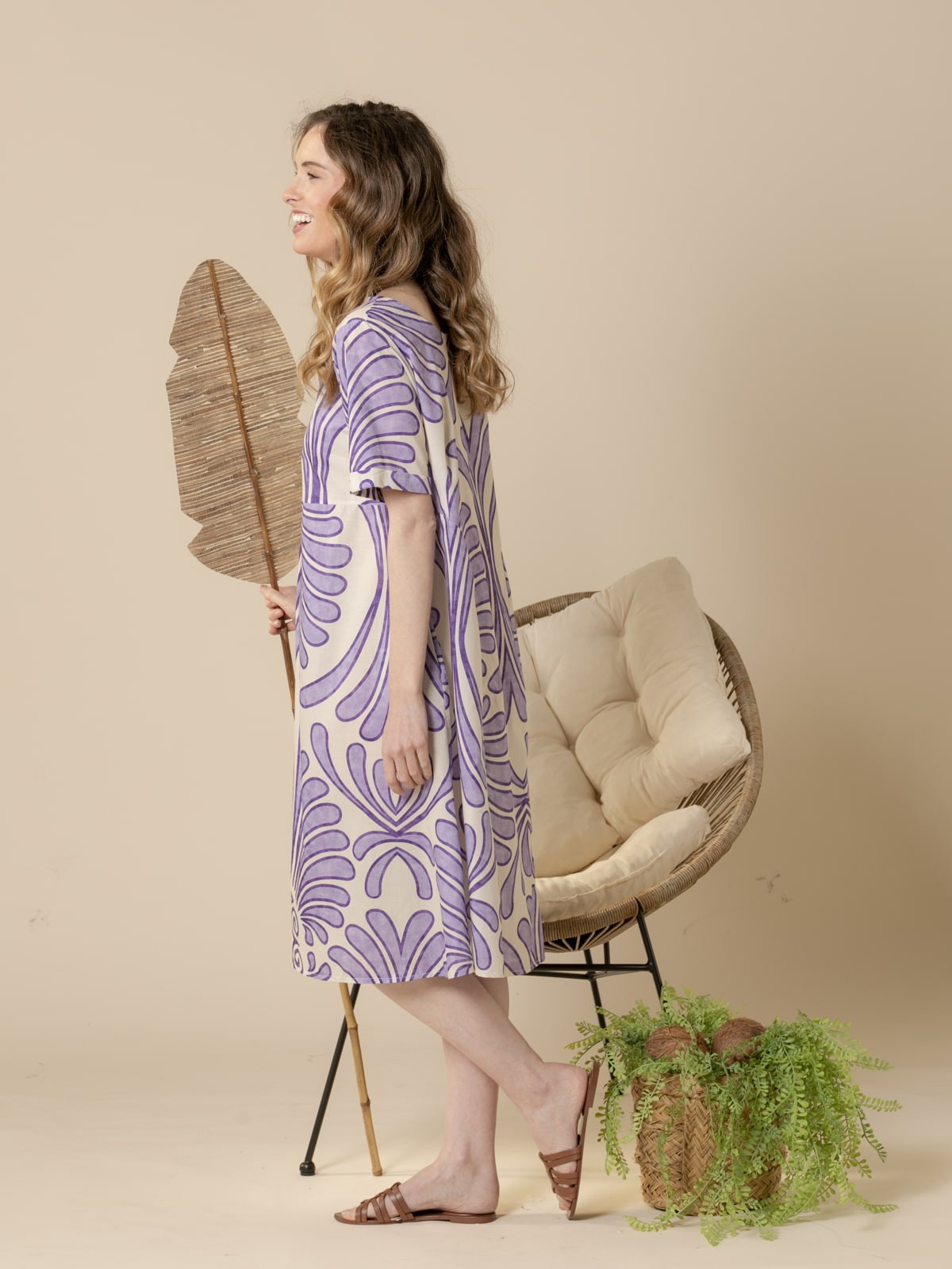 Woman Monocolor leaf print dress  Magenta