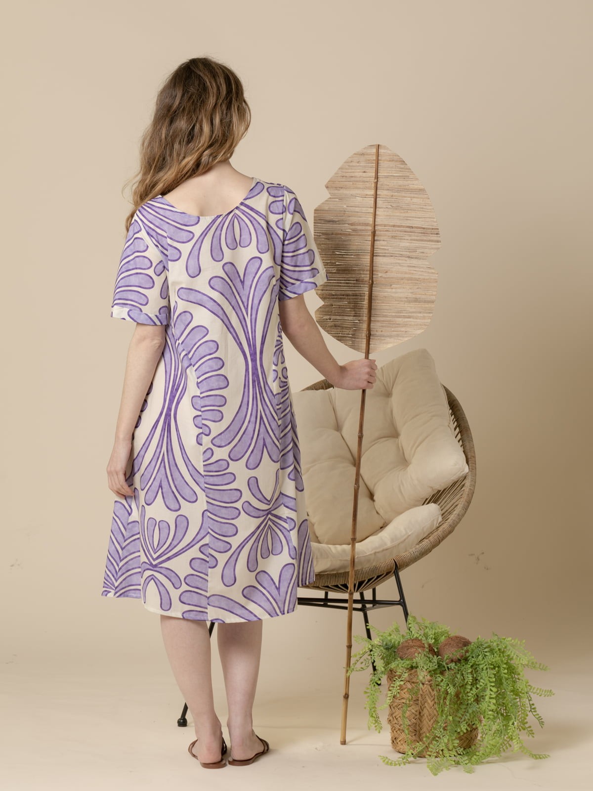 Woman Monocolor leaf print dress  Magenta
