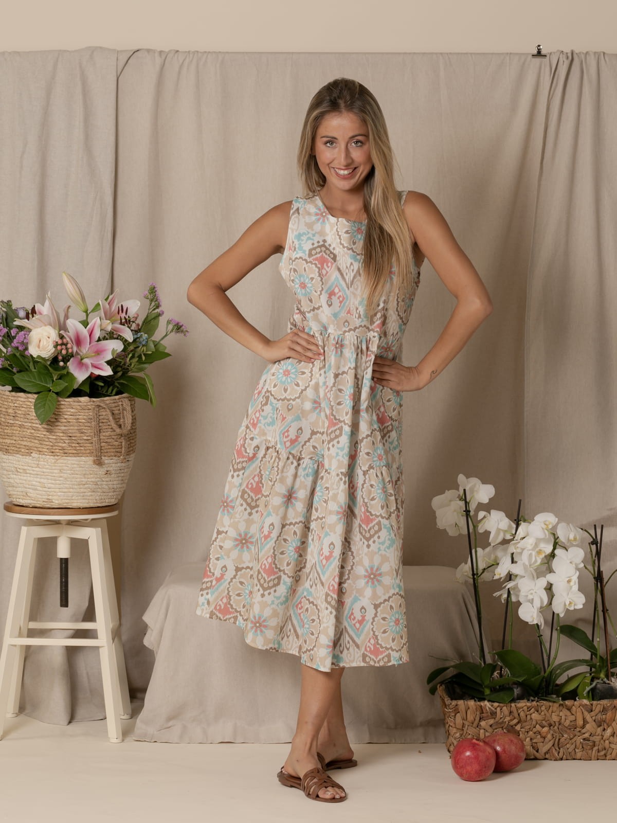 Woman Long fluor dress  Beige
