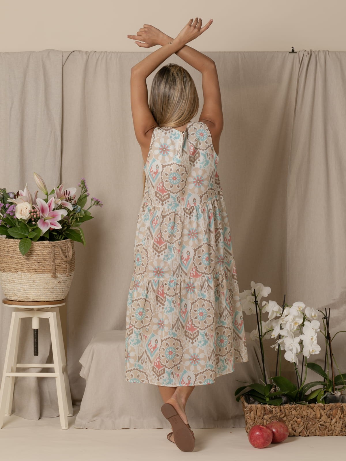 Woman Long fluor dress  Beige