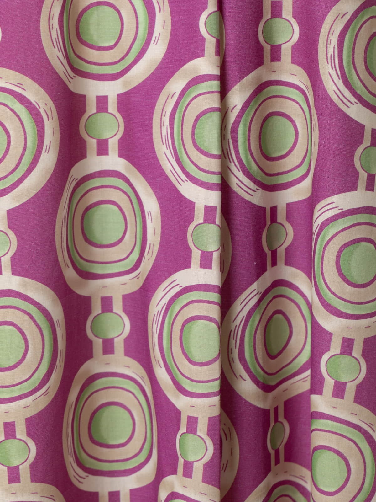 Woman Long printed circle dress with V-neck  Magenta