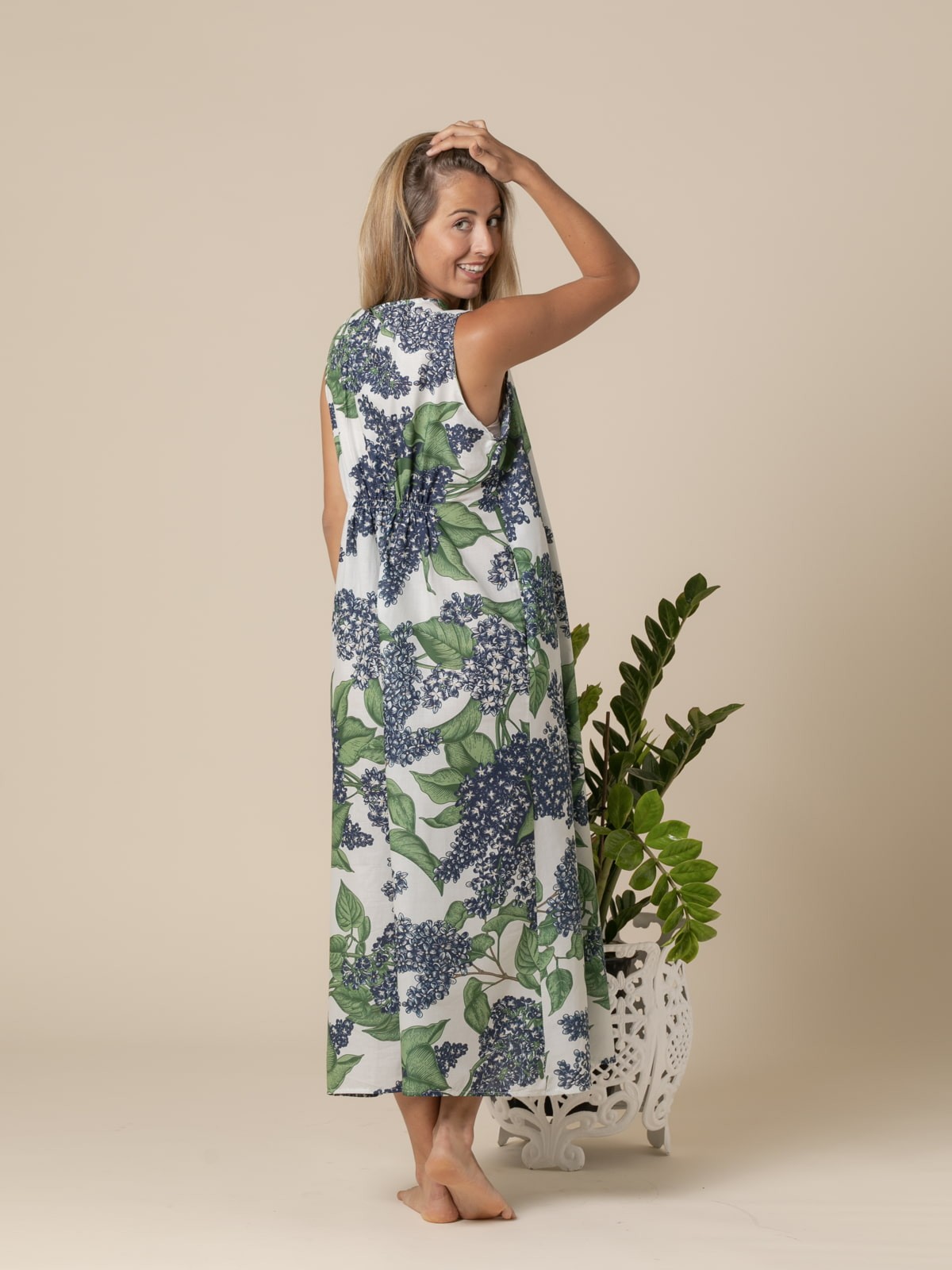 Woman Floral cluster print long dress  Blue