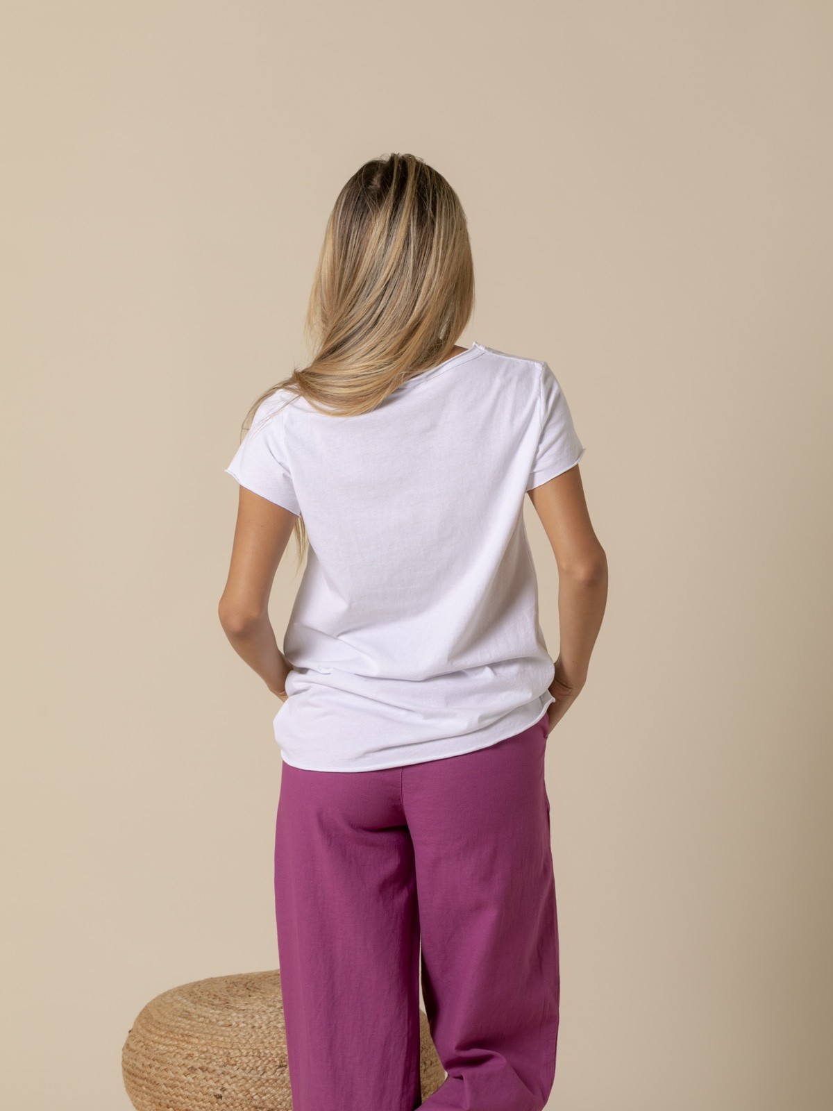 Woman Plain must t-shirt  White