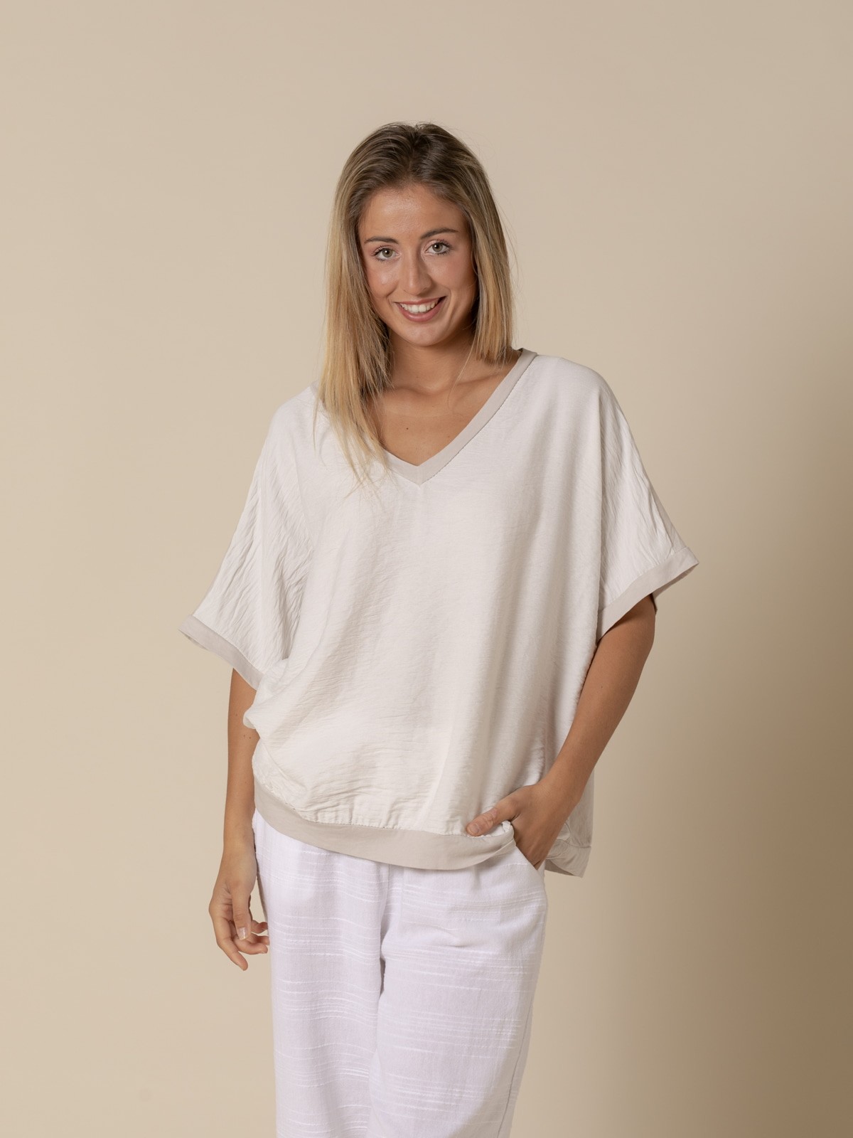 Woman Wide V-neck T-shirt  Beige
