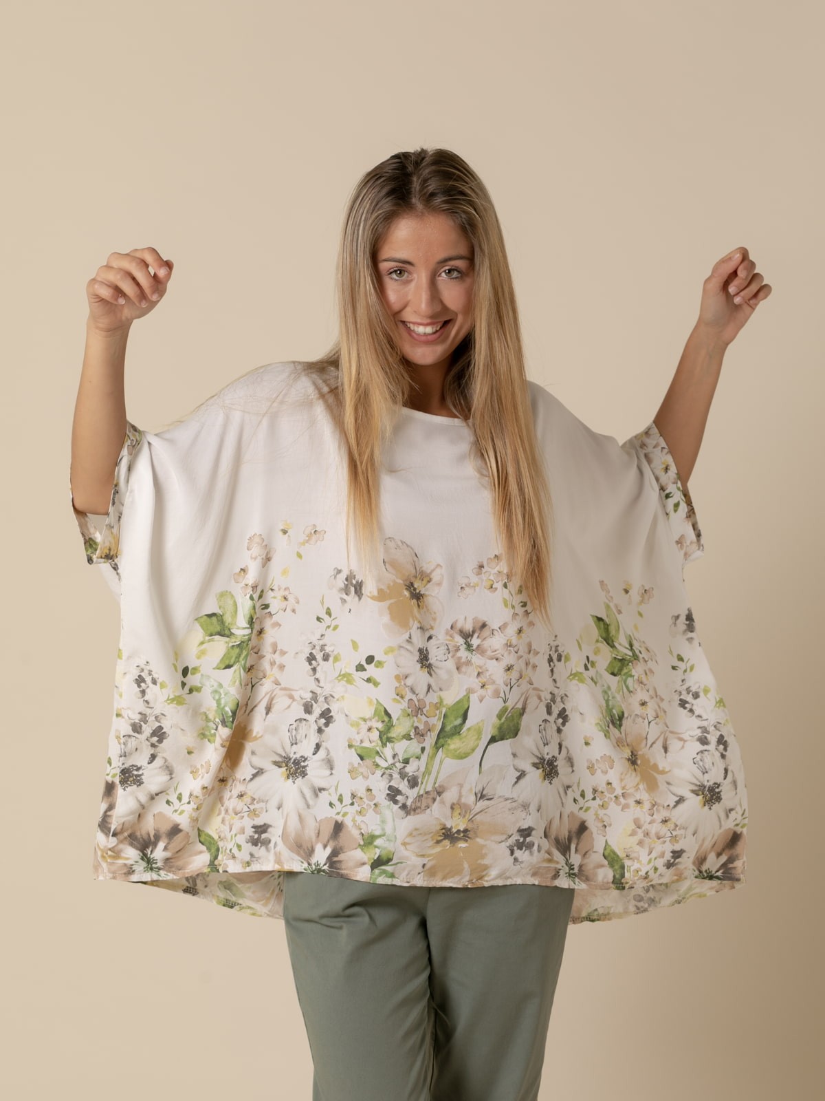 Woman Oversize flower print blouse  Green
