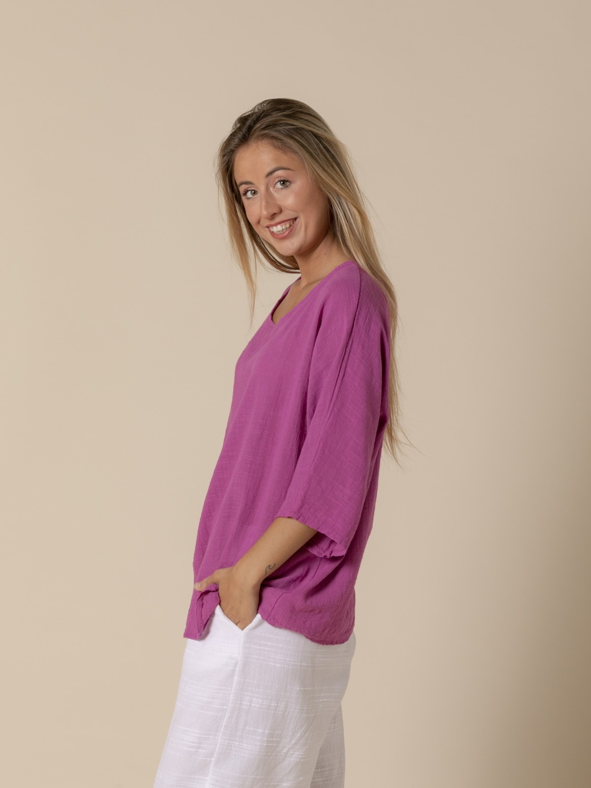 Woman Comfy cotton elbow sleeve blouse  Magenta