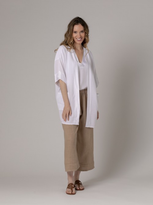 Chaqueta fluida detalles raso Blanco