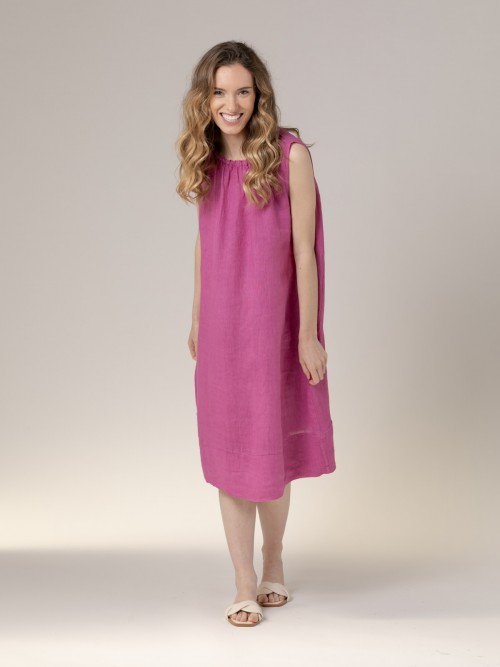Woman  Magenta