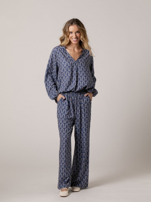 Woman 100% viscose printed flowing trousers Blue