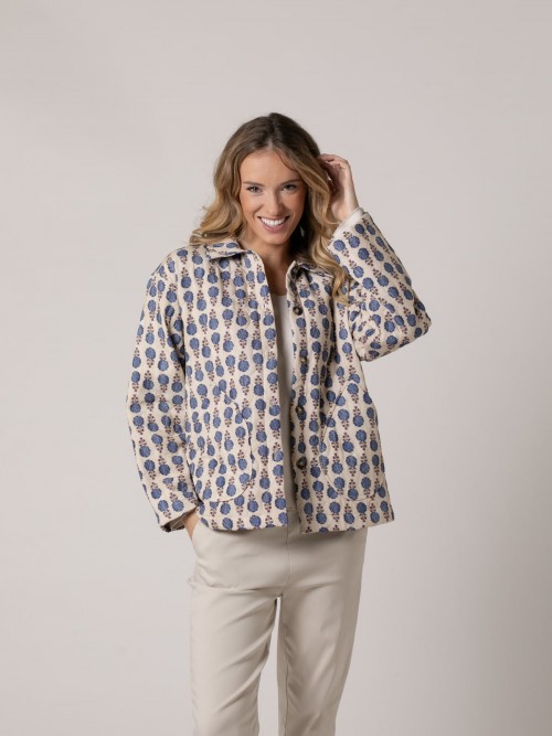 Woman Tricolor print shirt collar padded jacket Blue