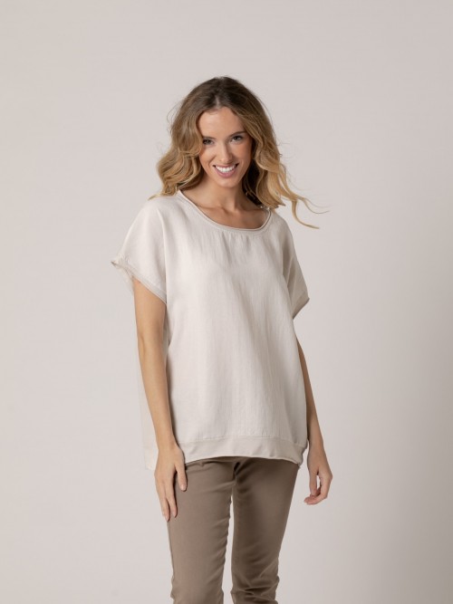 Camiseta lisaescote redondeado manga corta tencell Beige