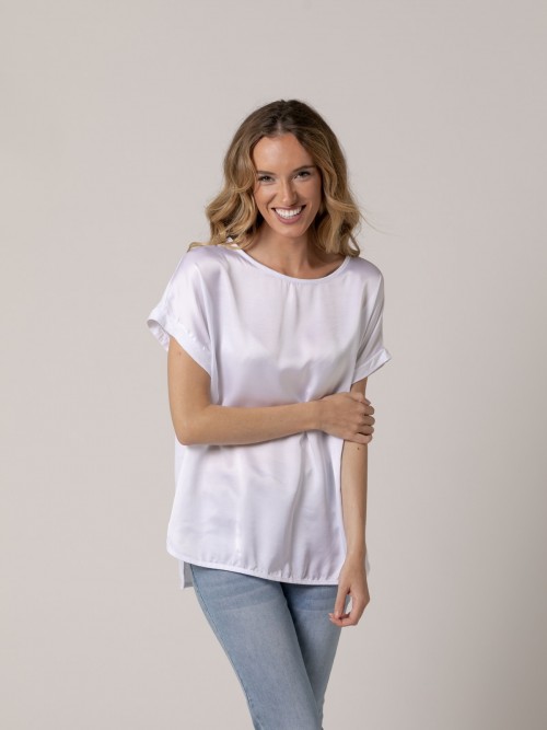 Camiseta satén manga corta escote redondeado Blanco