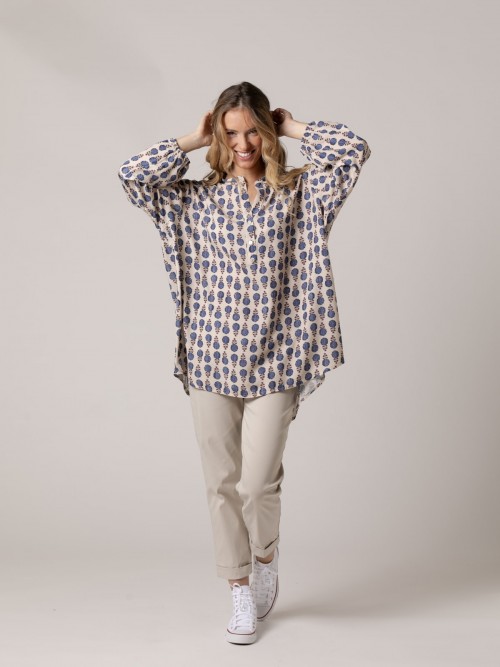 Woman Flowy printed oversize blouse Blue