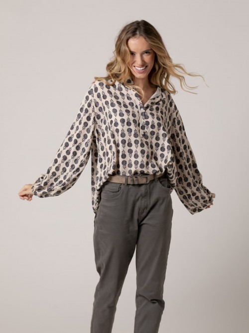 Blusa oversize estampada fluida Gris