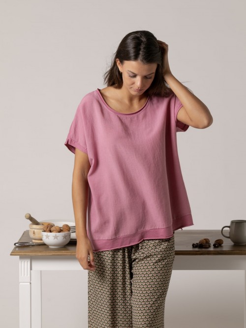 Woman Plain t-shirt with rounded neckline and tencell short sleeves Pink
