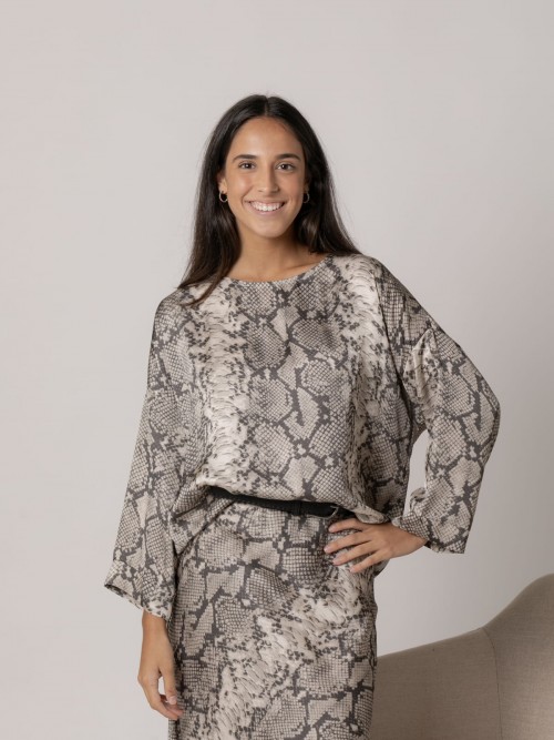 Woman Flowy printed blouse Grey
