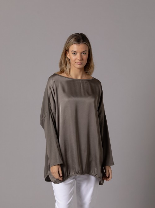 Woman Oversized satin long-sleeved T-shirt Taupe
