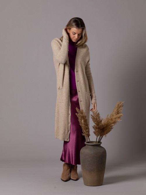 Woman Long jacket buttons down Camel