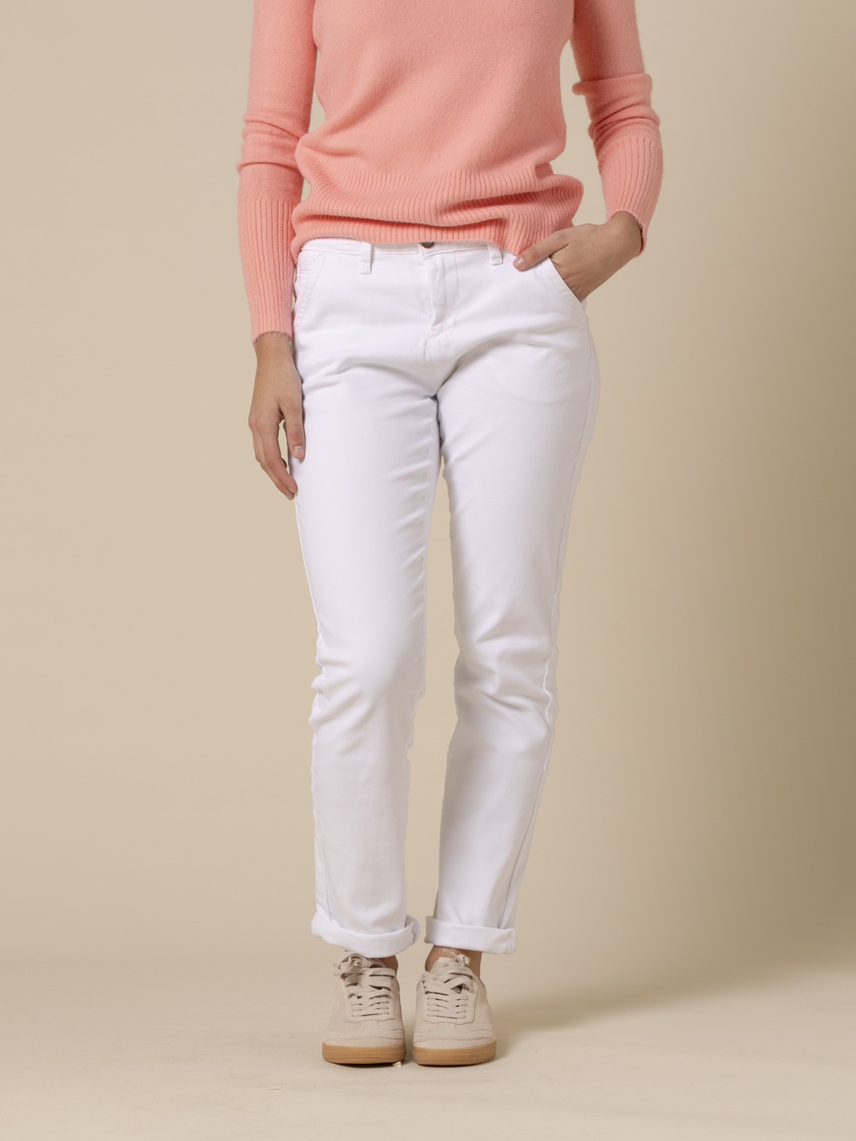 Woman Best quality chino pants  Whitecolour
