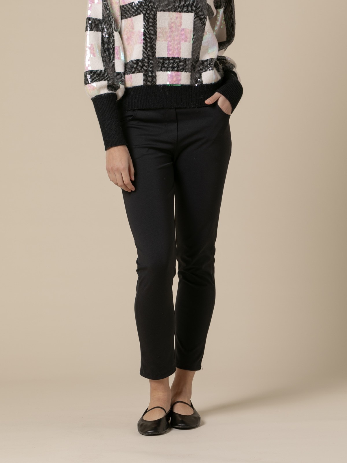 Woman Casual pants with 4 pockets elastic cotton  Blackcolour