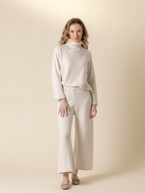 Woman Cashmere touch knit pants  Beige Clarocolour