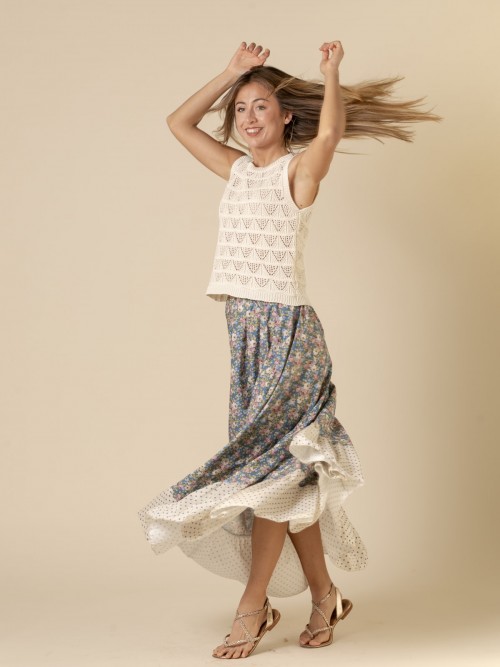 Woman Long flower and speck printed skirt  Bluecolour