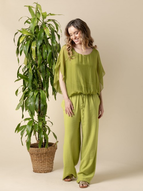 Woman Flowy sleeveless blouse  Olivecolour