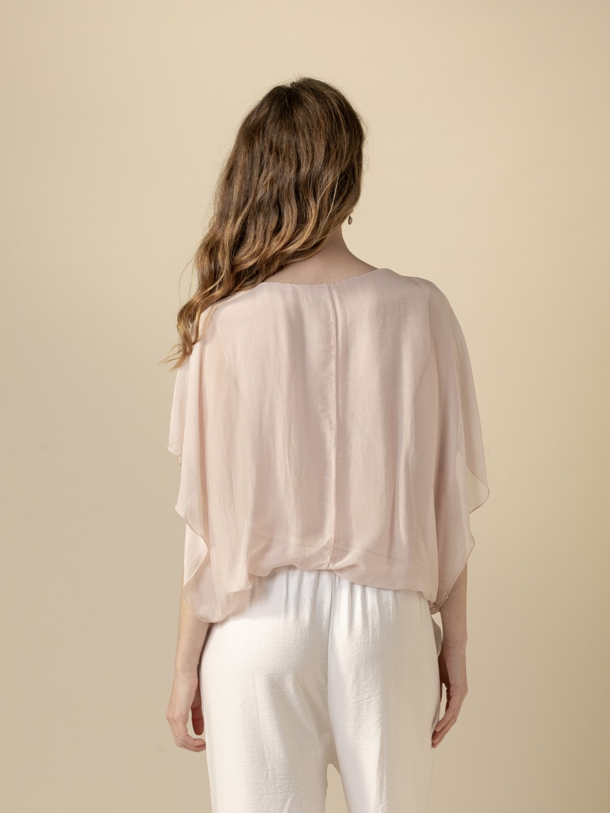 Woman Flowy sleeveless blouse  Pinkcolour