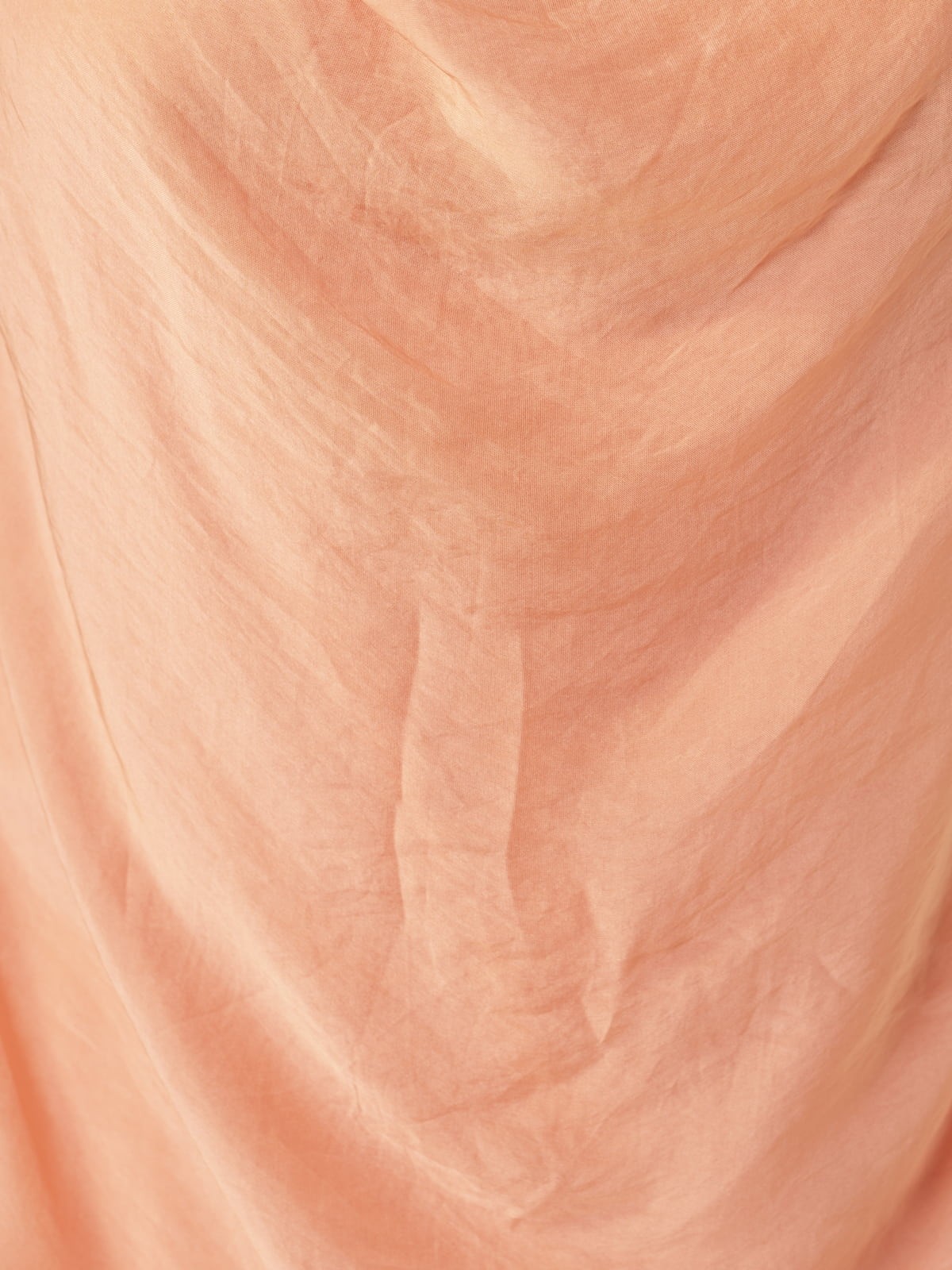 Woman Flowy top with draped neckline  Melocotóncolour