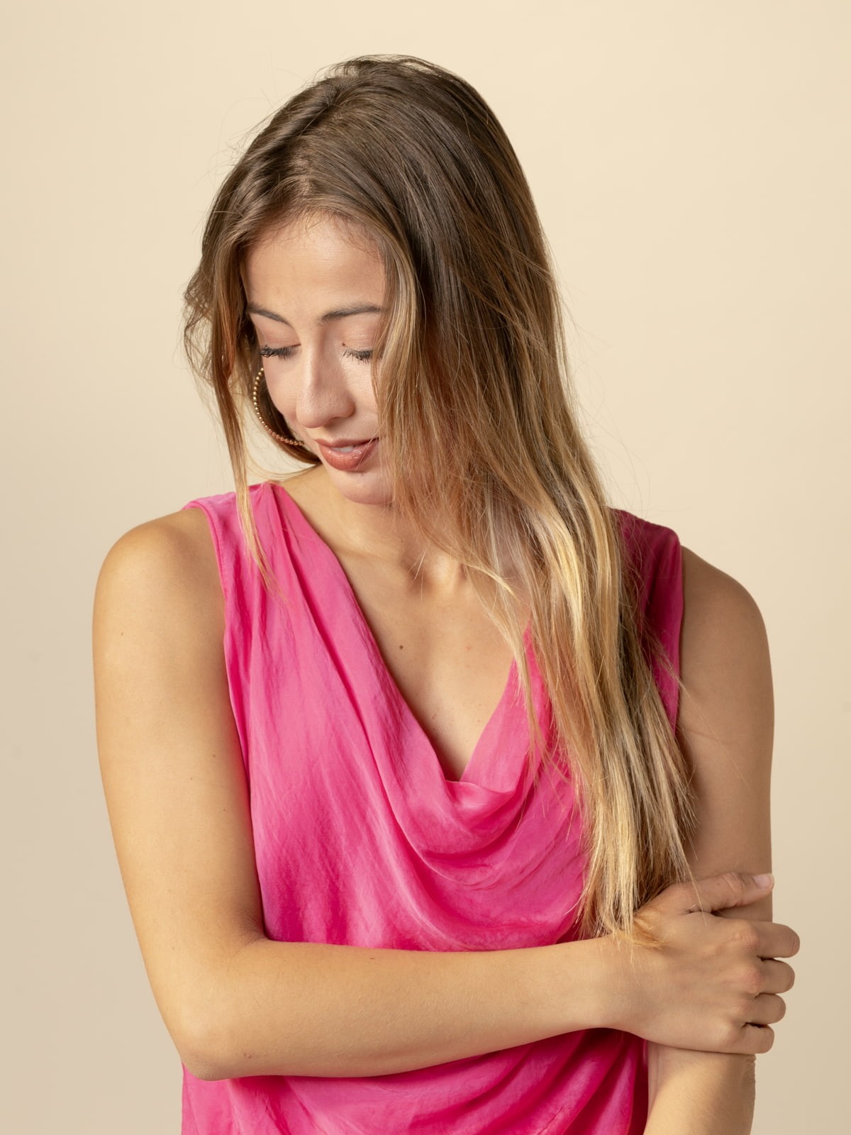 Woman Flowy top with draped neckline  Fuchsiacolour