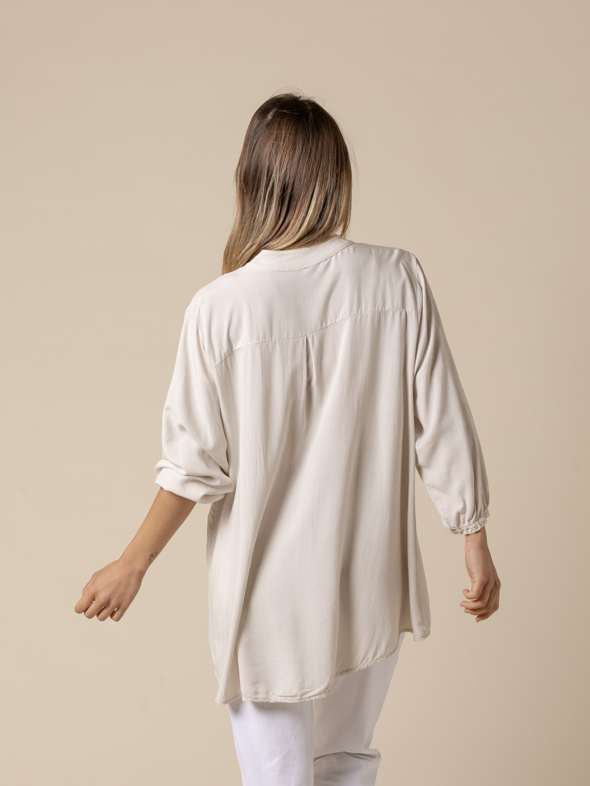 Woman Flowy shirt with 1 elbow sleeve pocket  Beigecolour