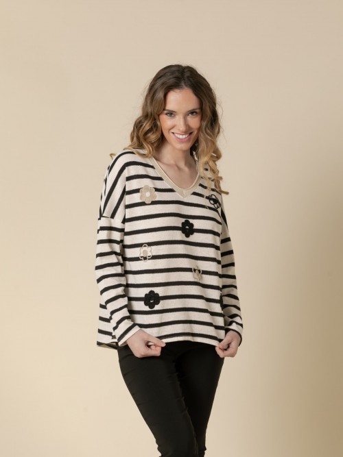 Woman Knitted floral striped t-shirt  Blackcolour