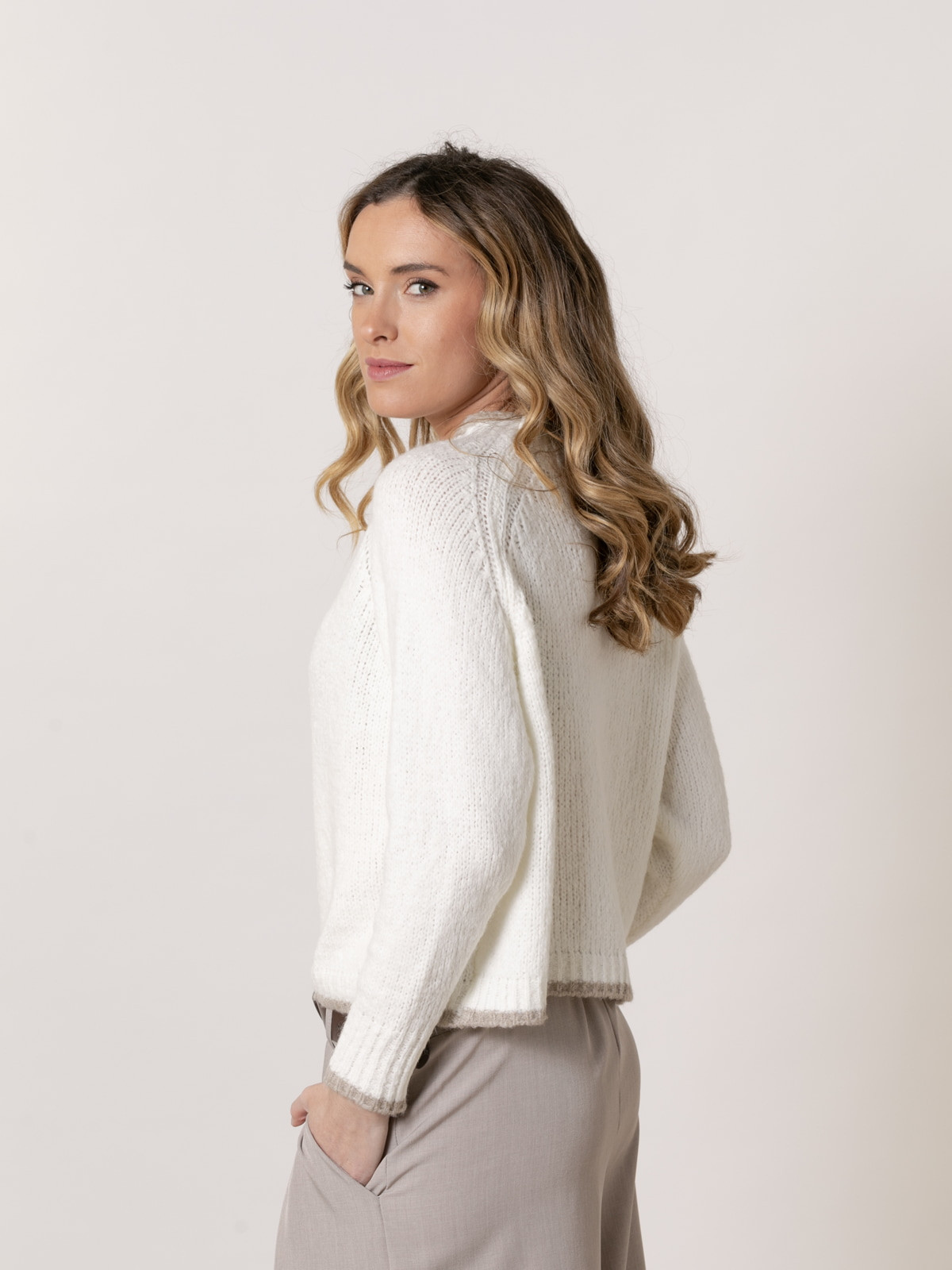 Jersey soft con vivos color Crudo