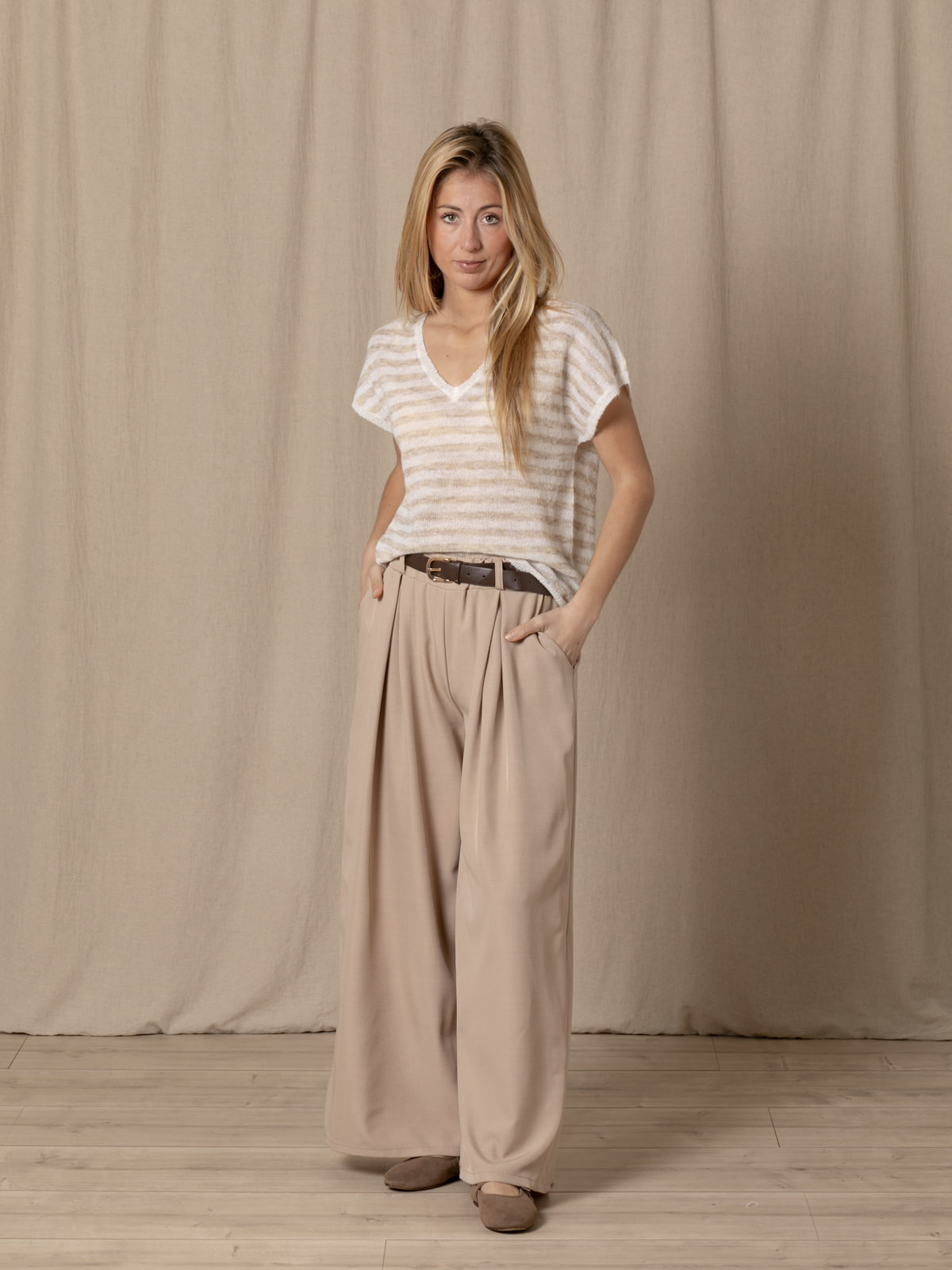 Super trendy flowing trousers  Taupe colour