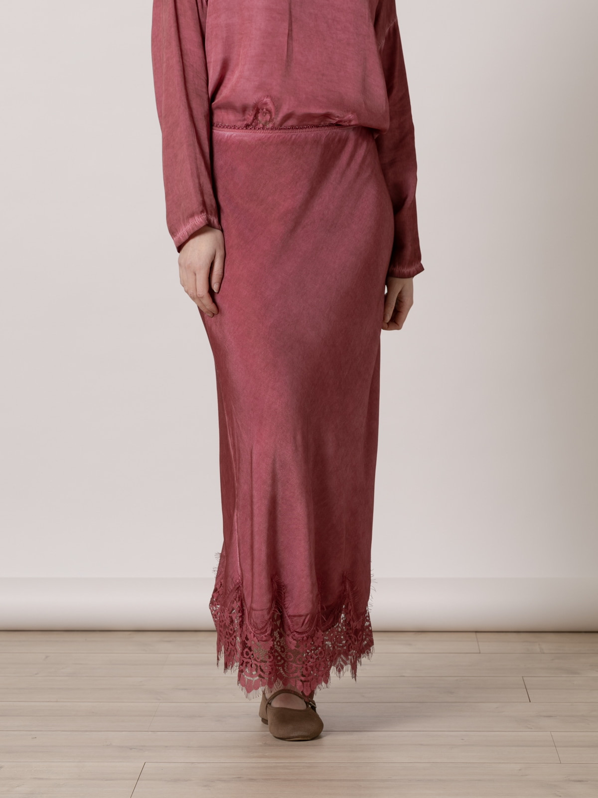 Flowy lace skirt  Bordeaux colour