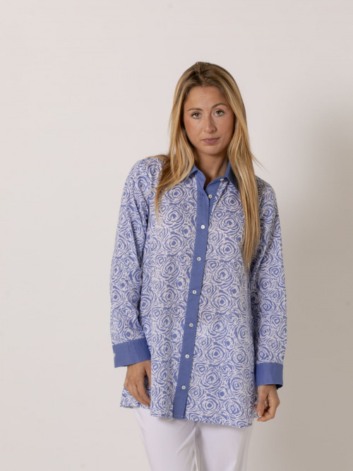 Camisa larga dibujo camelias color Azul