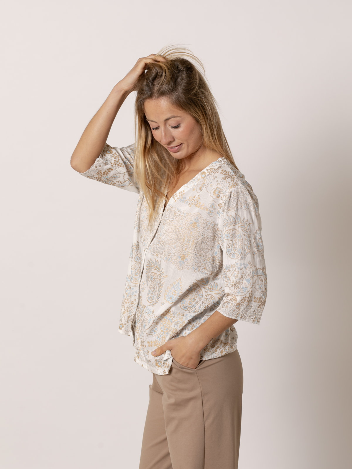 Blusa fluida dibujos trendy color Azul